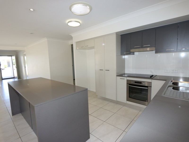 50 Canterbury Road, Emerald QLD 4720