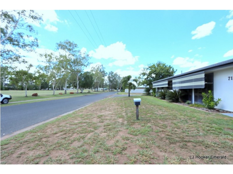 71 Dundas St, Emerald QLD 4720