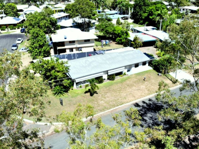 71 Dundas St, Emerald QLD 4720