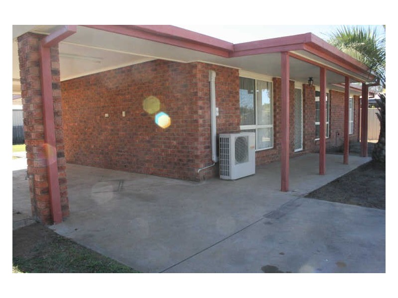 78 Gray Street, Emerald QLD 4720