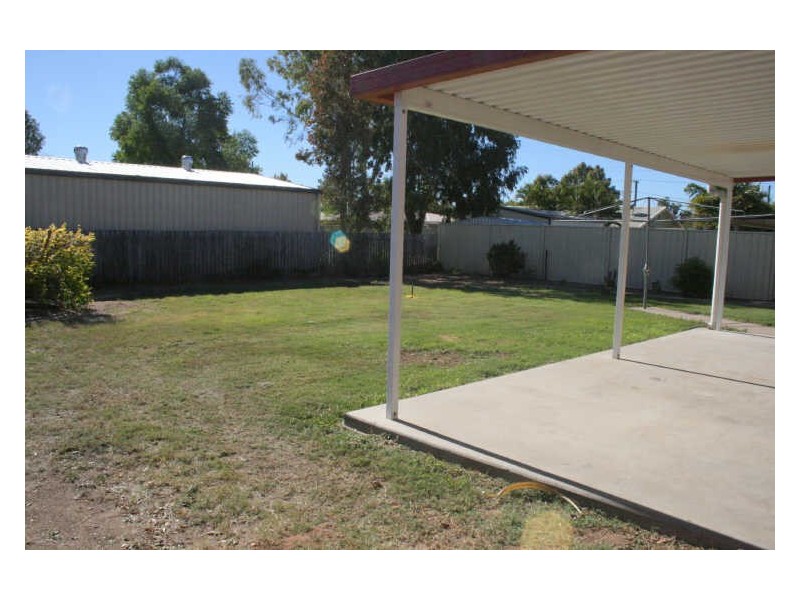 78 Gray Street, Emerald QLD 4720