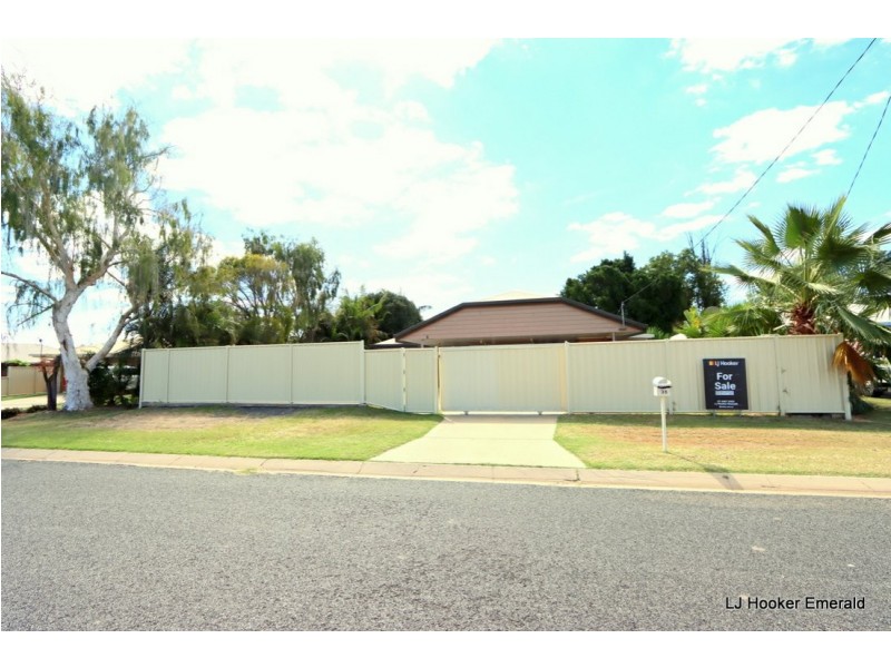 36 Bridgeman Street,, Emerald QLD 4720
