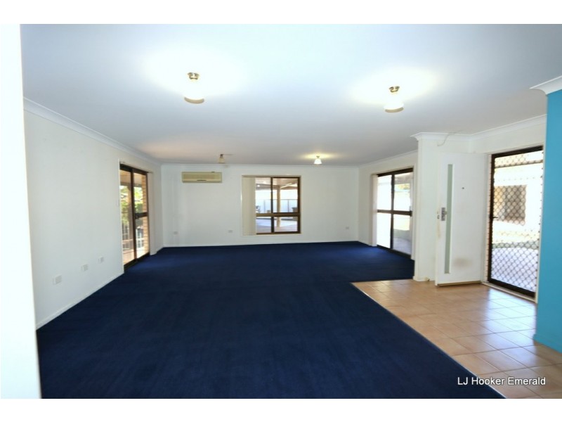 4 Green Grove, Emerald QLD 4720