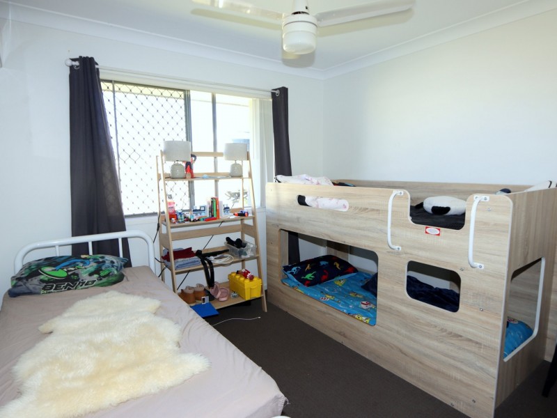 14 Lakeside Drive, Emerald QLD 4720