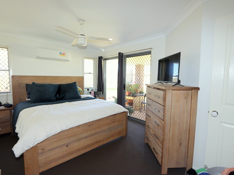 14 Lakeside Drive, Emerald QLD 4720