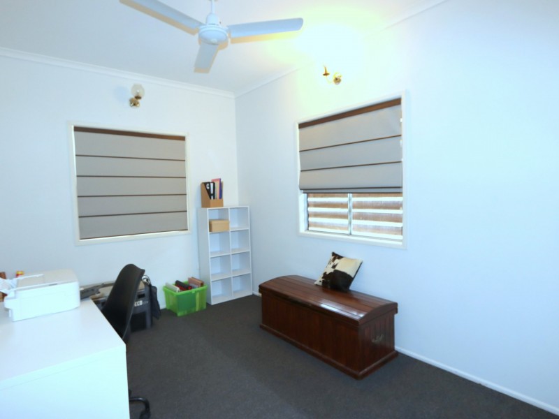 20 Garnet Street, Emerald QLD 4720