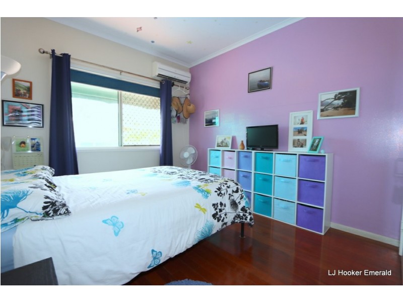 4 Stolz Place, Emerald QLD 4720