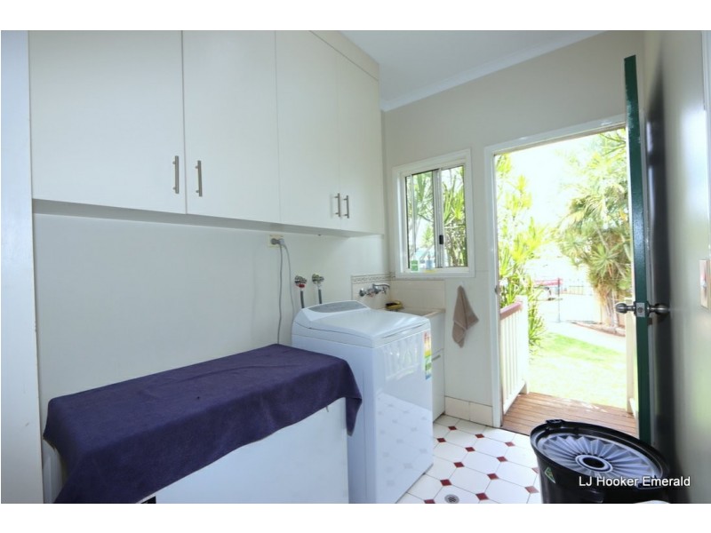 4 Stolz Place, Emerald QLD 4720