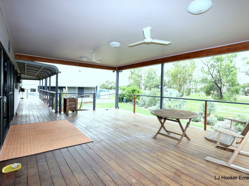 3 Margaret Place, Emerald QLD 4720