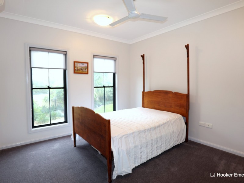 3 Margaret Place, Emerald QLD 4720