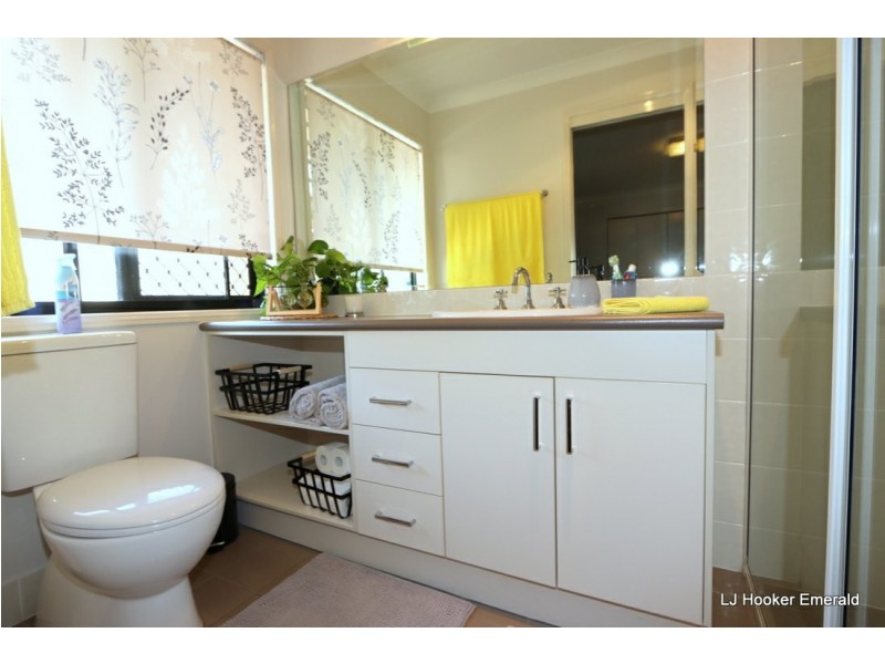 234 Borilla Street, Emerald QLD 4720