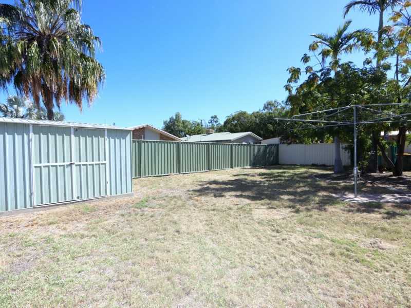 8 Fern Court, Emerald QLD 4720