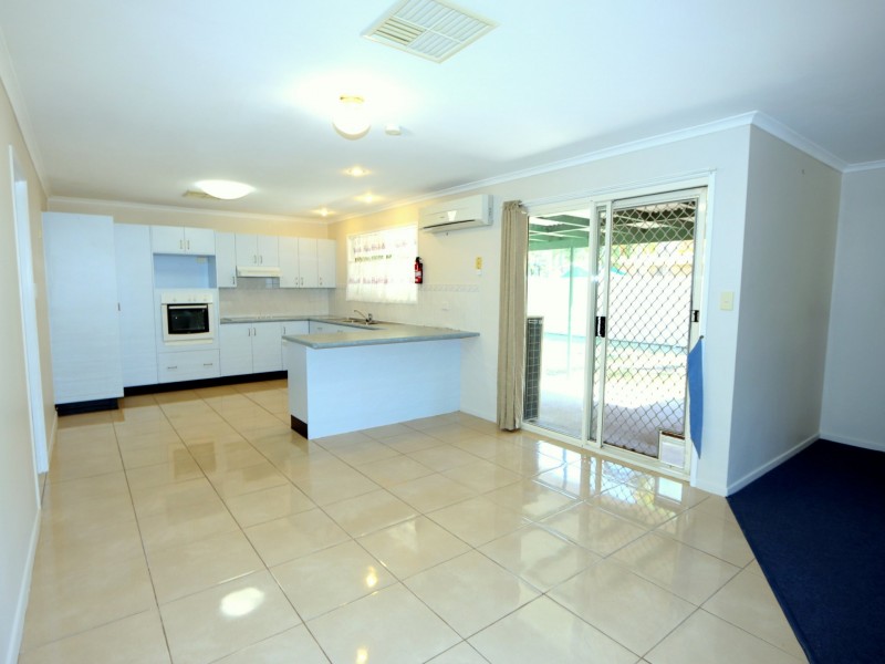 8 Fern Court, Emerald QLD 4720