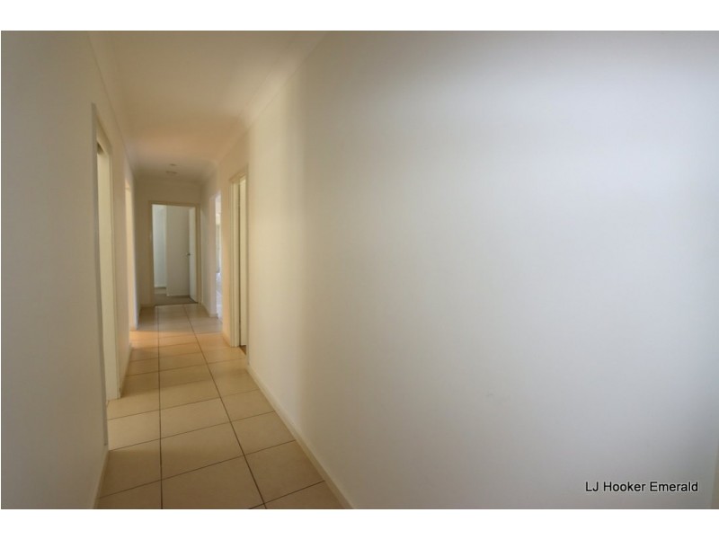 64 Long Street, Emerald QLD 4720