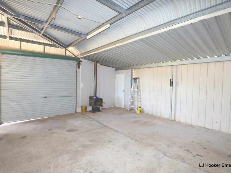 169 Opal Street, Emerald QLD 4720