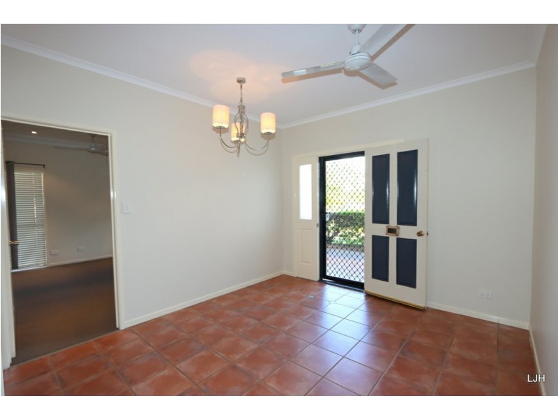 25 Cardinal Drive, Emerald QLD 4720