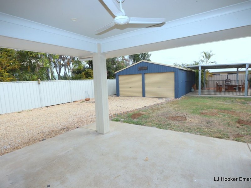 11 Rogers Street, Emerald QLD 4720