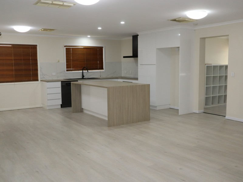 38 Barry Street, Emerald QLD 4720