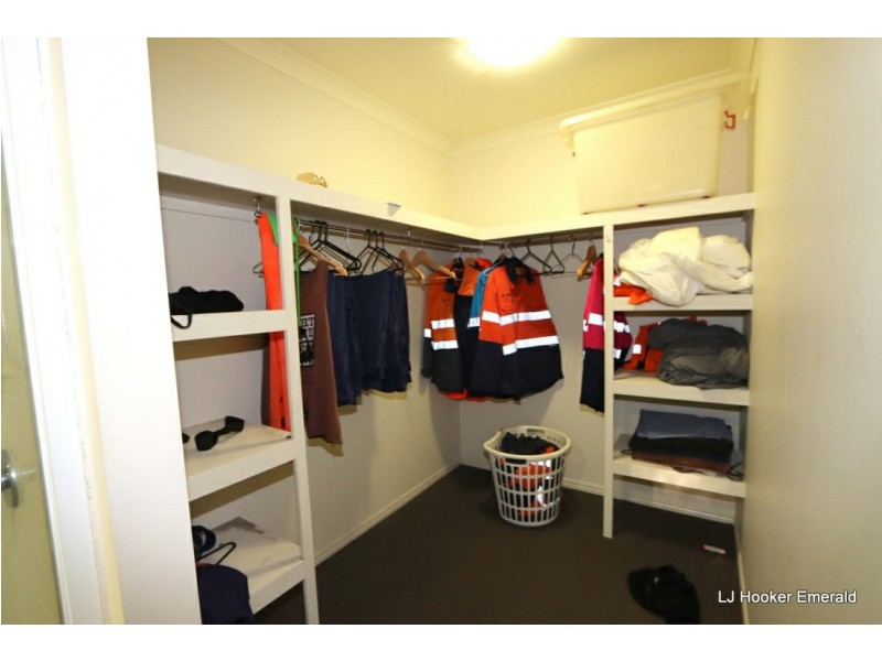 16 Berthun Street, Emerald QLD 4720