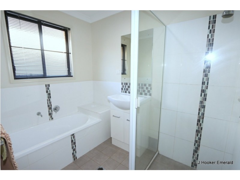 16 Berthun Street, Emerald QLD 4720