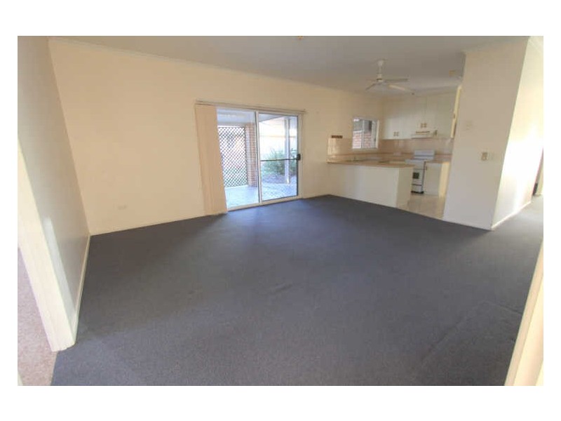 44 Barry Street, Emerald QLD 4720