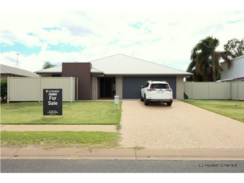13 Charlton Street, Emerald QLD 4720