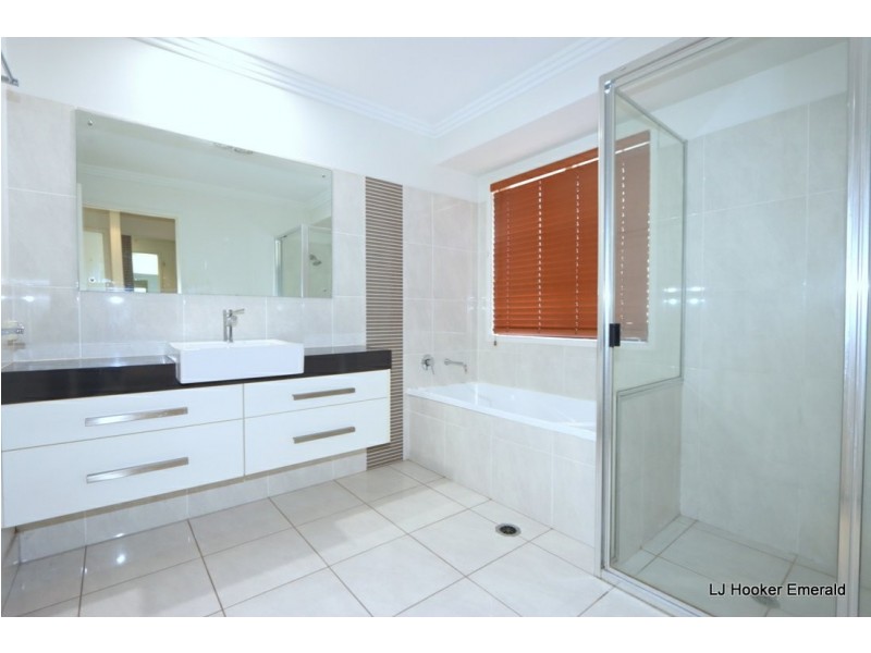 13 Charlton Street, Emerald QLD 4720
