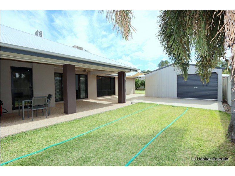 13 Charlton Street, Emerald QLD 4720