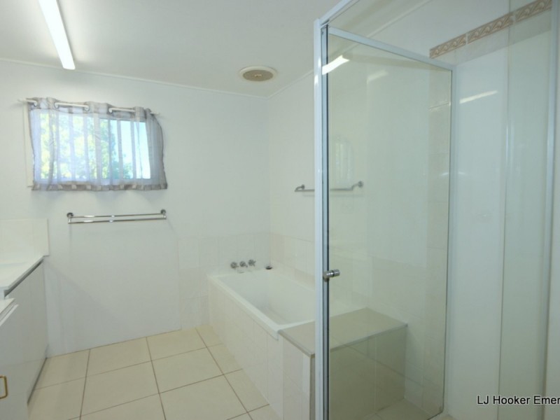 38 Moody Street, Emerald QLD 4720