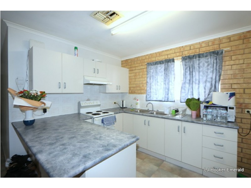 Units 1 & 2/165 Opal Street, Emerald QLD 4720