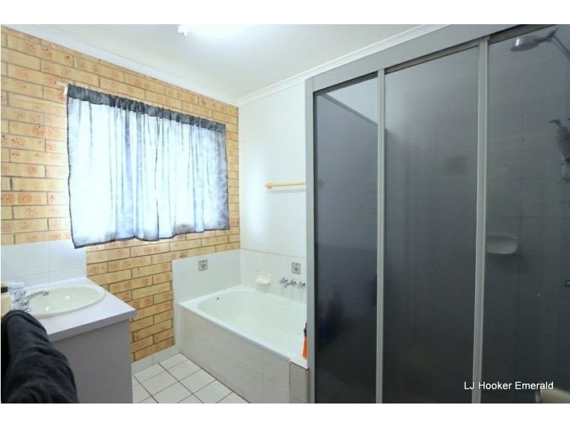 Units 1 & 2/165 Opal Street, Emerald QLD 4720