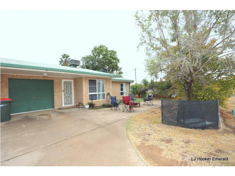 Units 1 & 2/165 Opal Street, Emerald QLD 4720