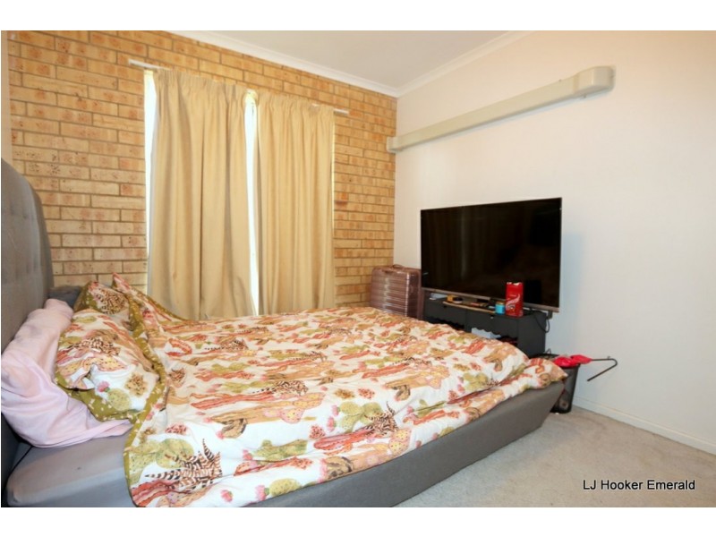 Units 1 & 2/165 Opal Street, Emerald QLD 4720