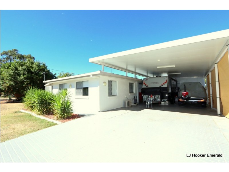 16 Old Airport Drive, Emerald QLD 4720