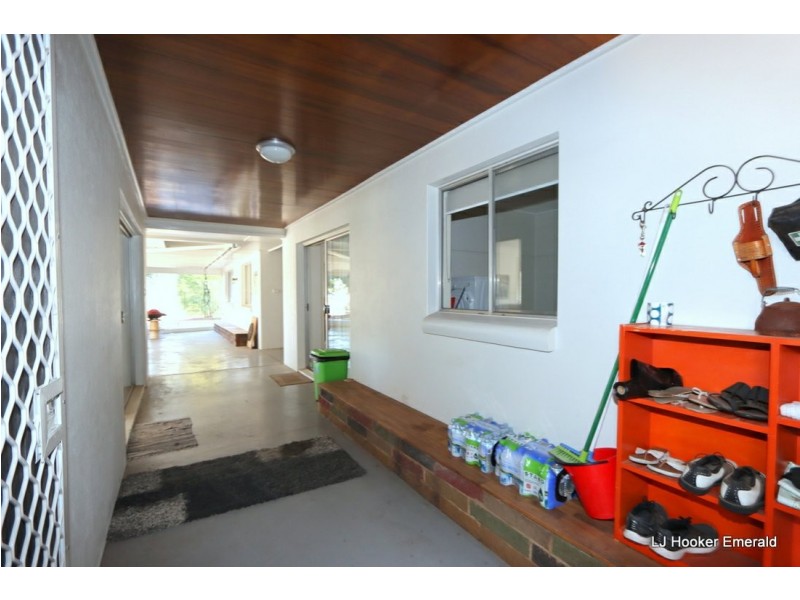 16 Old Airport Drive, Emerald QLD 4720