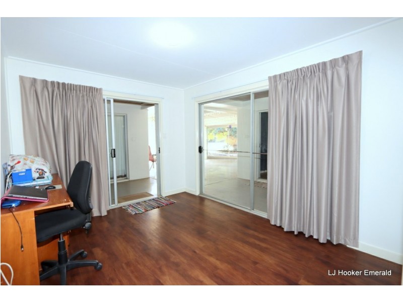 16 Old Airport Drive, Emerald QLD 4720
