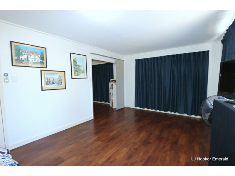 16 Old Airport Drive, Emerald QLD 4720