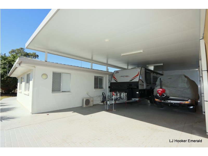 16 Old Airport Drive, Emerald QLD 4720