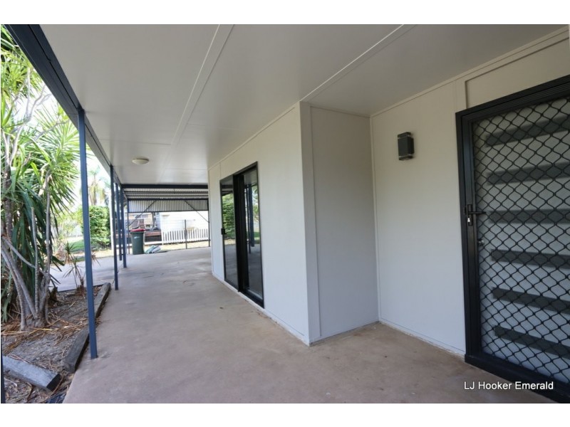 21 Morse Street, Emerald QLD 4720