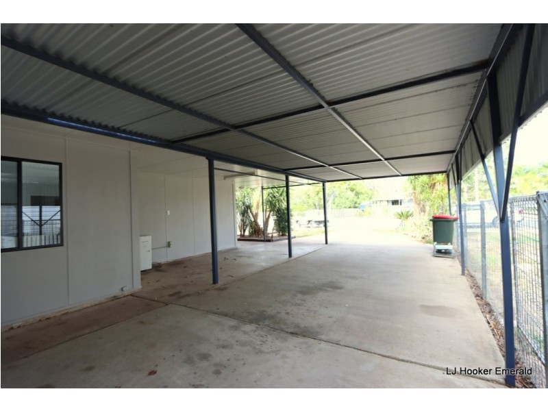 21 Morse Street, Emerald QLD 4720