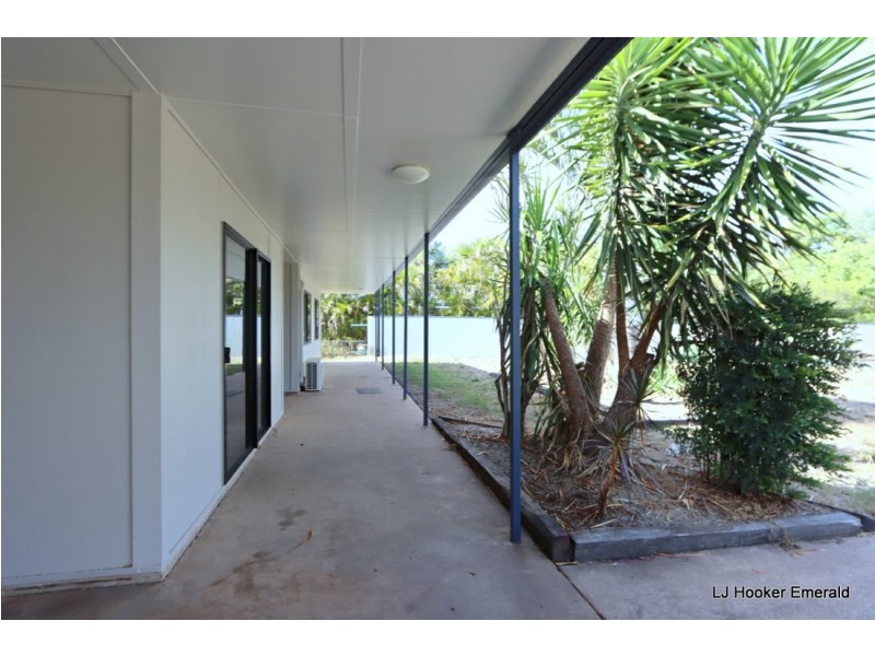 21 Morse Street, Emerald QLD 4720