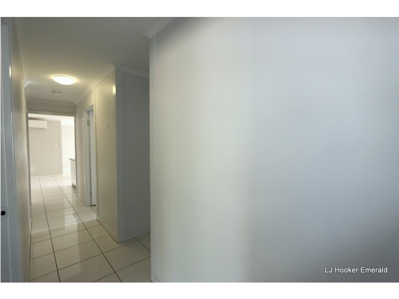 21 Morse Street, Emerald QLD 4720