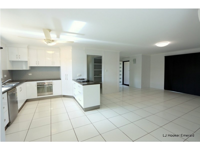 21 Morse Street, Emerald QLD 4720