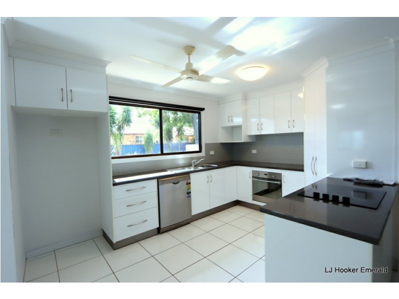 21 Morse Street, Emerald QLD 4720