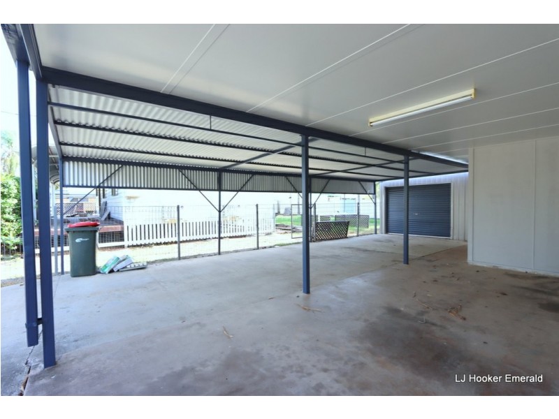 21 Morse Street, Emerald QLD 4720