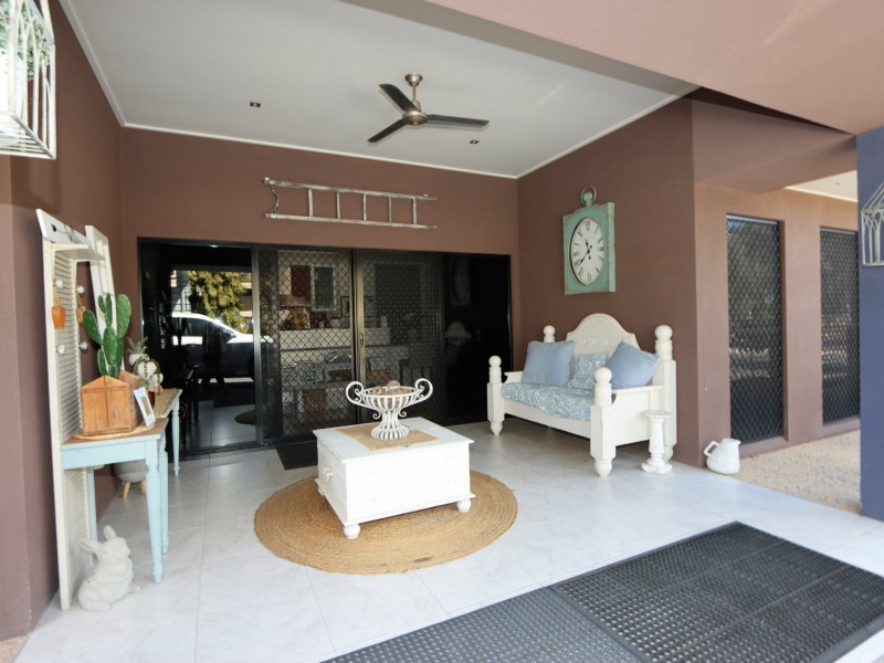 79 Dundas Street, Emerald QLD 4720