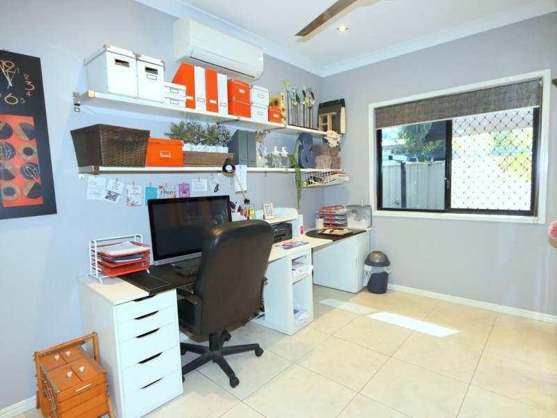 79 Dundas Street, Emerald QLD 4720