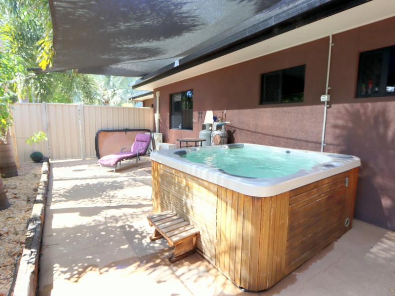 79 Dundas Street, Emerald QLD 4720