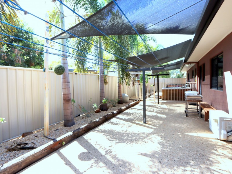 79 Dundas Street, Emerald QLD 4720