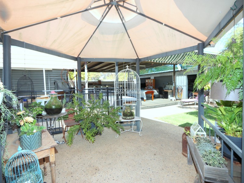 79 Dundas Street, Emerald QLD 4720